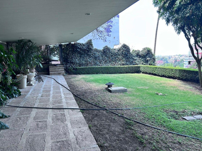 CASA EN VENTA EN LOMAS DE REFORMA