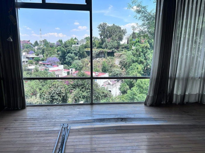 CASA EN VENTA EN LOMAS DE REFORMA