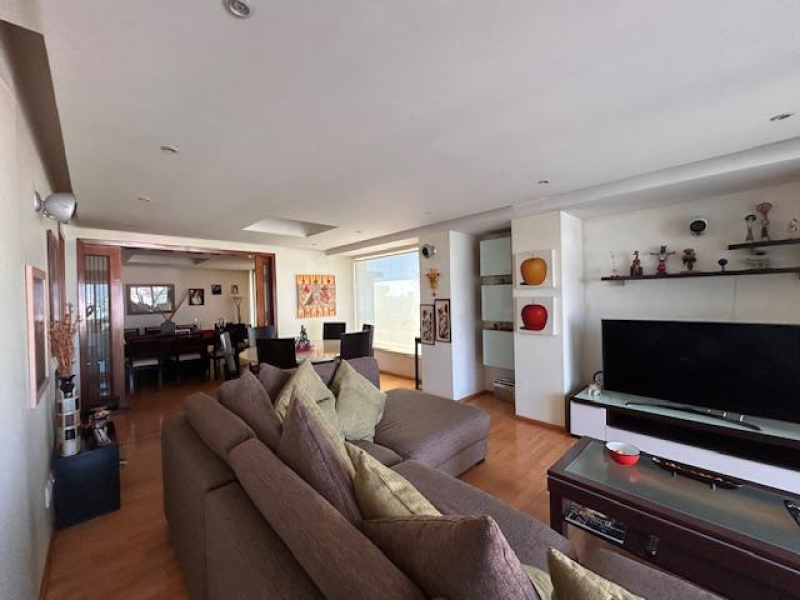 Departamento En Venta En Lomas Country Club