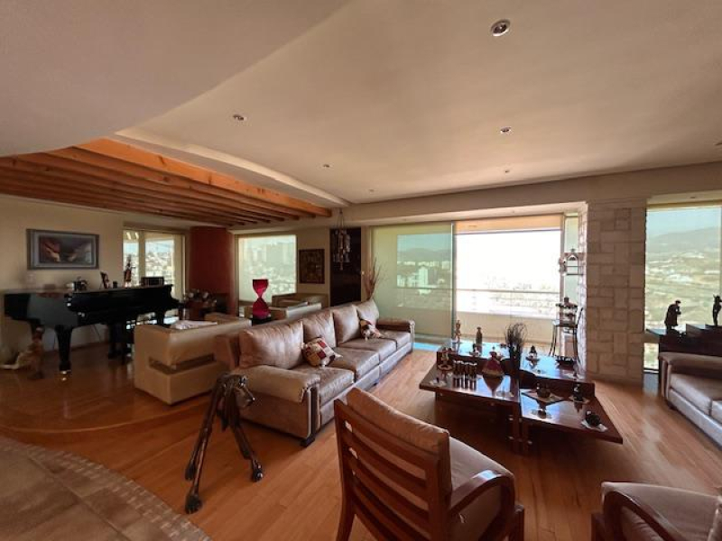 Departamento En Venta En Lomas Country Club