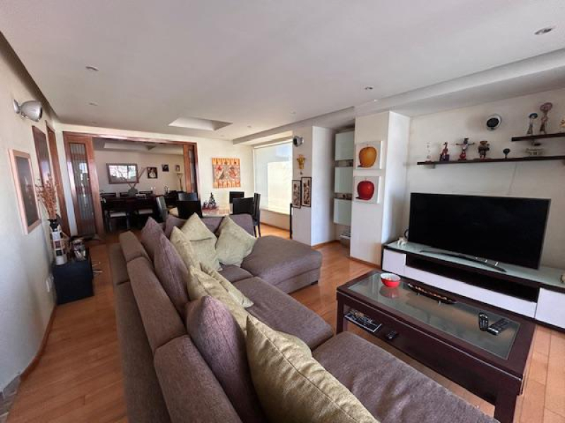 Departamento En Venta En Lomas Country Club