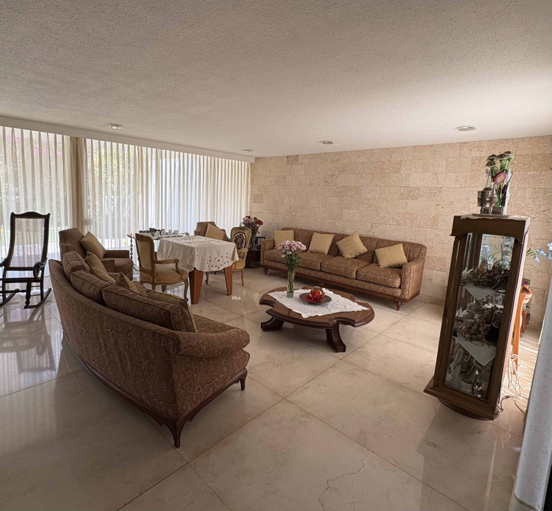 casa en venta en lomas de tecamachalco 