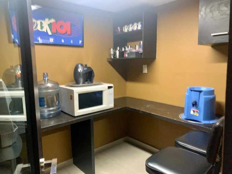 Del Valle Oficina Amueblada  Venta 