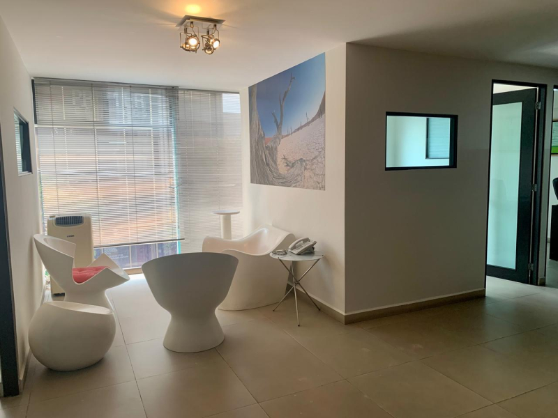 Del Valle Oficina Amueblada  Venta 