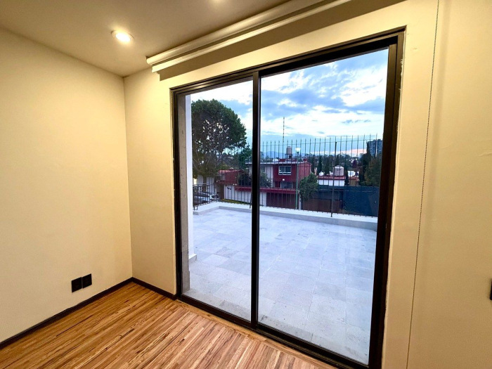 casa nueva en renta, lomas de la herradura. amplia, luminosa, jardín y terrazas