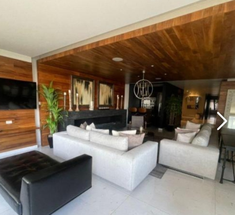 lord byron amueblado