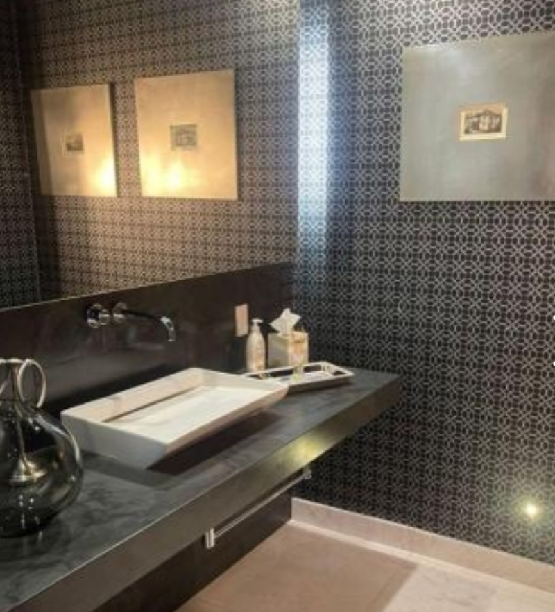 Lord Byron Amueblado