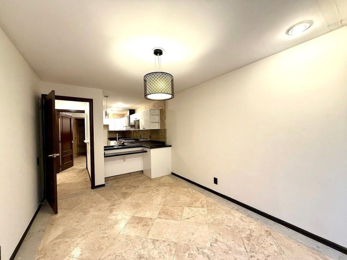 casa en renta para estrenar. lomas de la herradura: luminosa, amplia, jardín