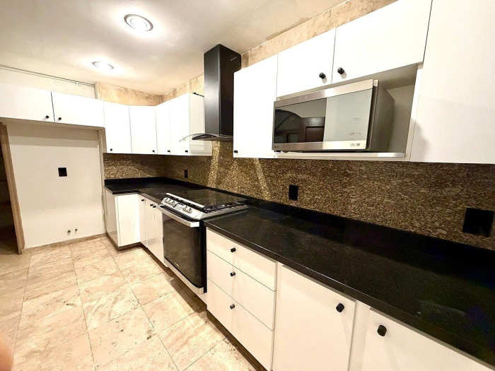 casa en renta para estrenar. lomas de la herradura: luminosa, amplia, jardín