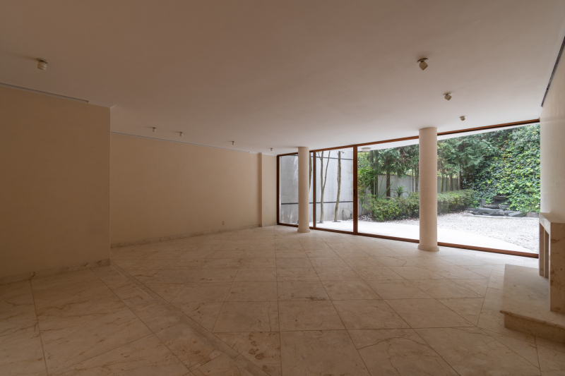 casa en venta en ahuehuete, bosques de las lomas | espacios amplios, luz natural y privacidad