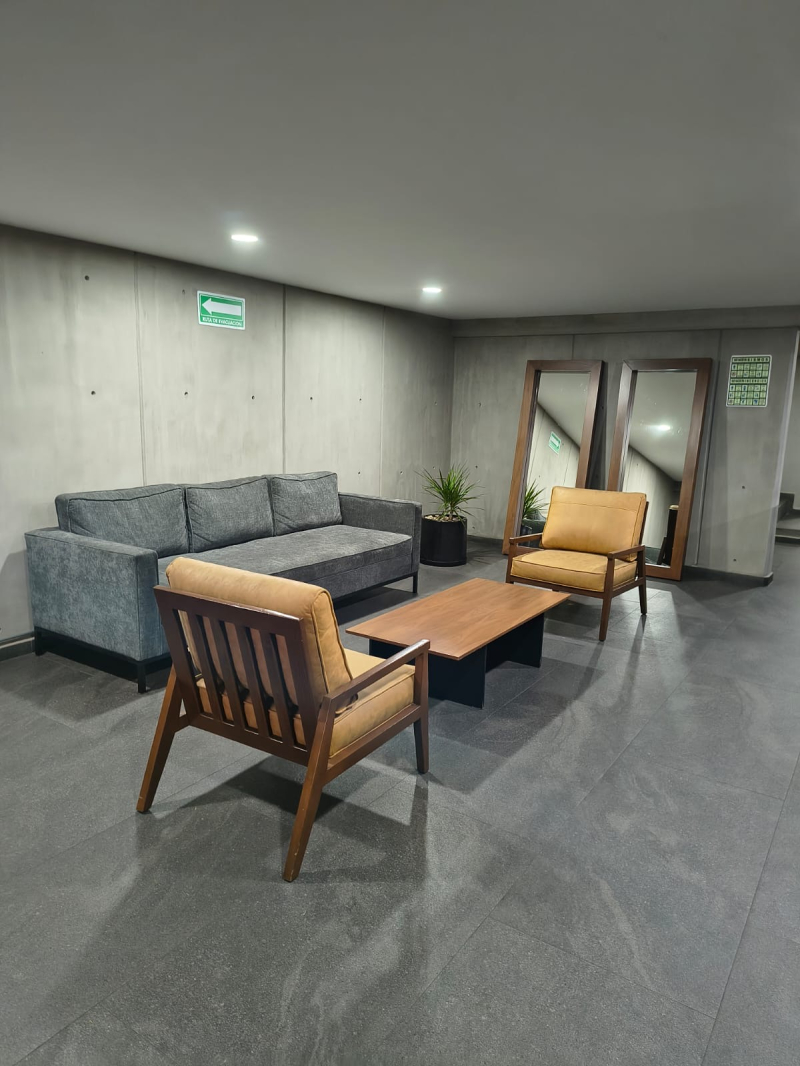 PH En Venta En La Del Valle 