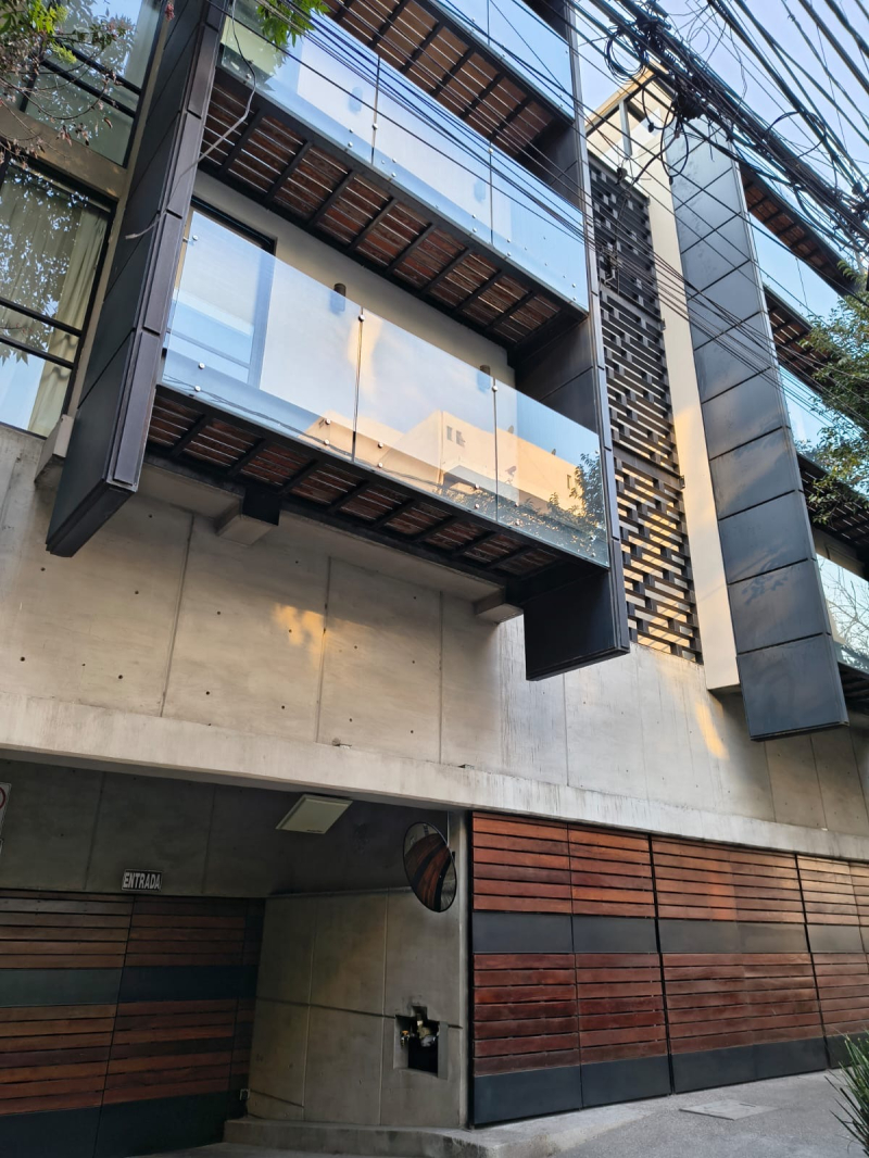 PH En Venta En La Del Valle 