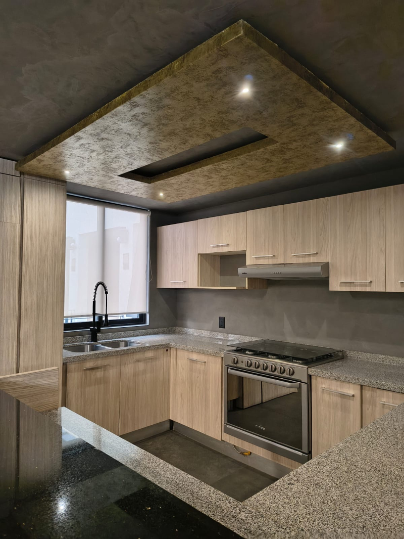 PH En Venta En La Del Valle 