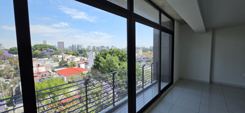 Departamento En Renta En Jardines Del Bosque Norte