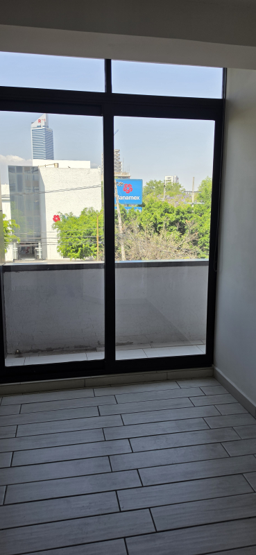 Departamento En Renta En Jardines Del Bosque Norte