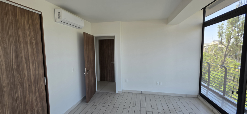 Departamento En Renta En Jardines Del Bosque Norte