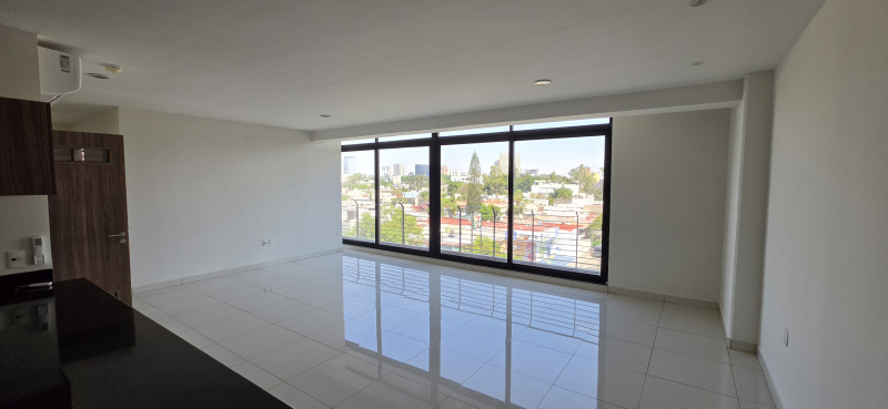 Departamento En Renta En Jardines Del Bosque Norte