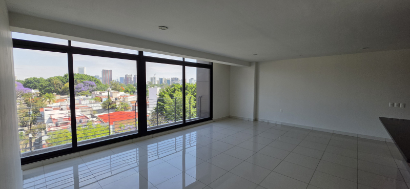 Departamento En Renta En Jardines Del Bosque Norte