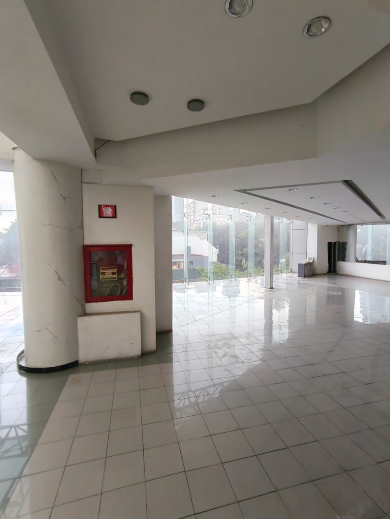 Renta De Locales Comerciales En Masaryk 