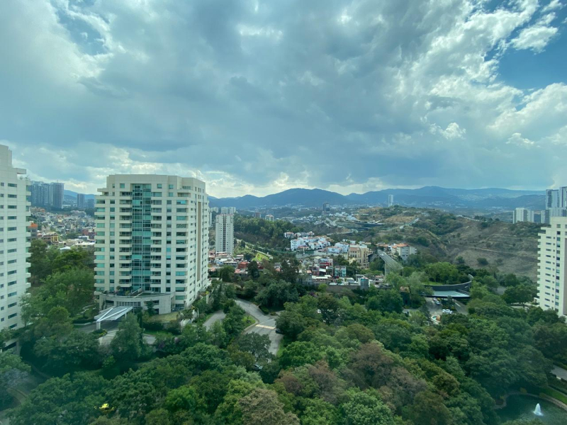 Departamento  En Venta  Lomas Country Club