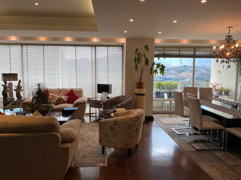 Departamento  En Venta  Lomas Country Club