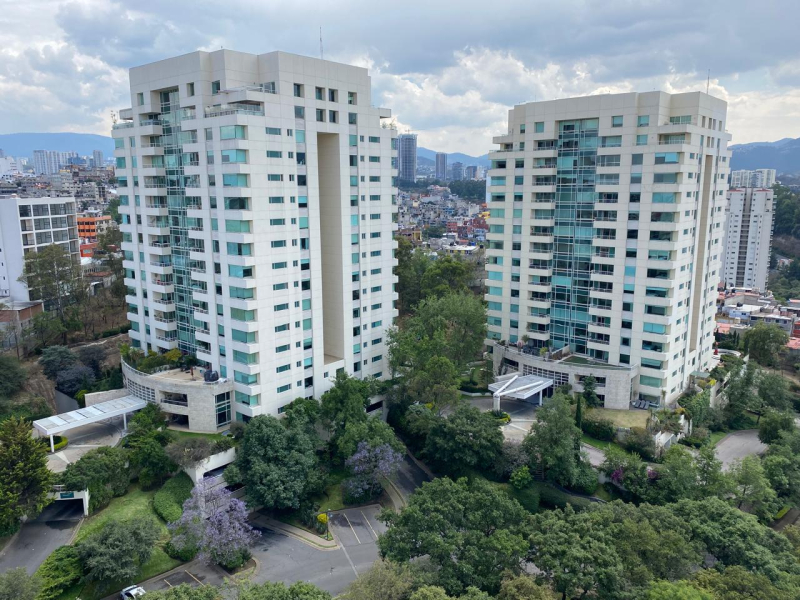 Departamento  En Venta  Lomas Country Club