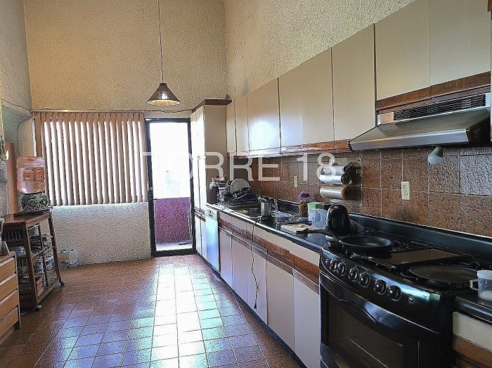 casa en venta a precio de terreno en tecamachalco