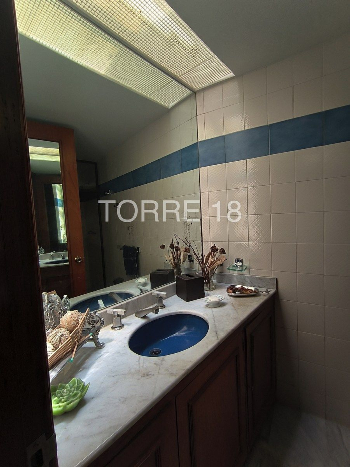 casa en venta, tecamachalco, en muy buenas condiciones generales