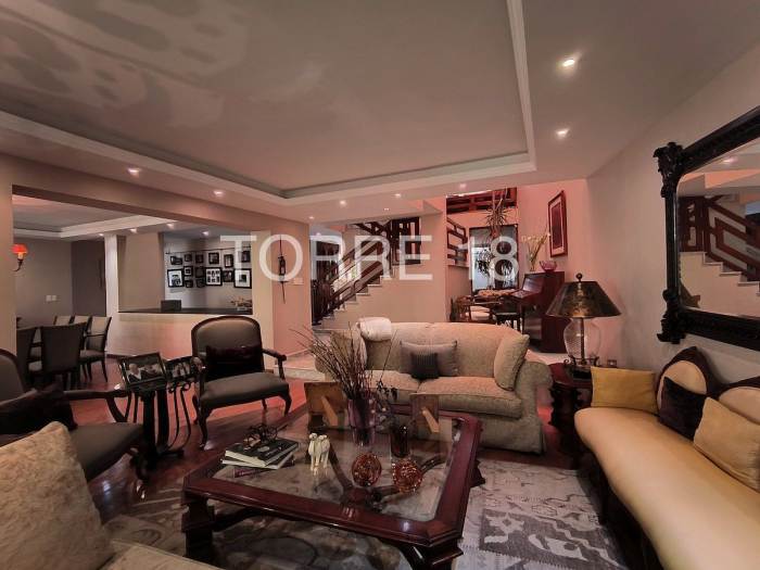 casa en venta, tecamachalco, en muy buenas condiciones generales