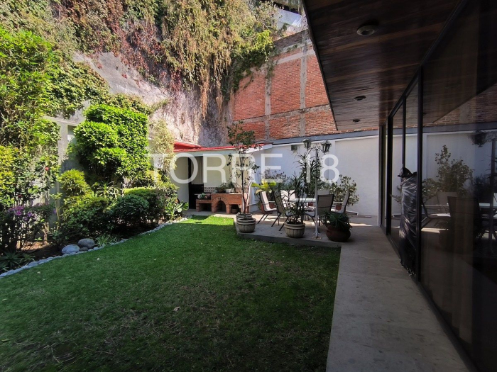 casa en venta, tecamachalco, en muy buenas condiciones generales