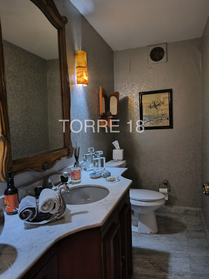 casa en venta, tecamachalco, en muy buenas condiciones generales
