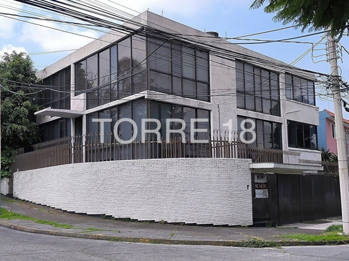inmueble con 2 departamentos en venta en tecamachalco
