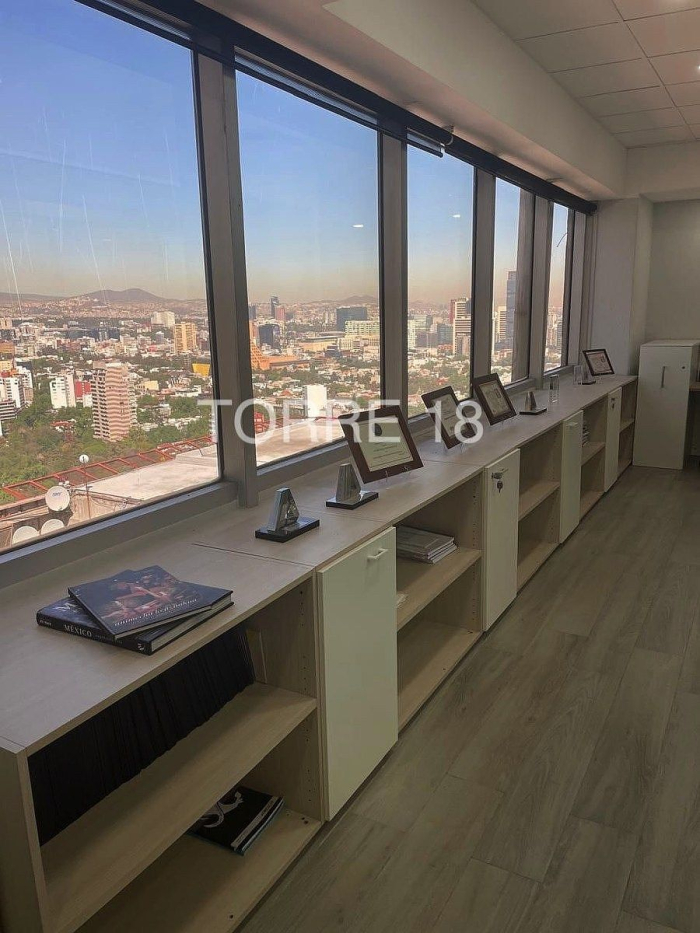 oficina amueblada en renta en polanco, en la zona hotelera