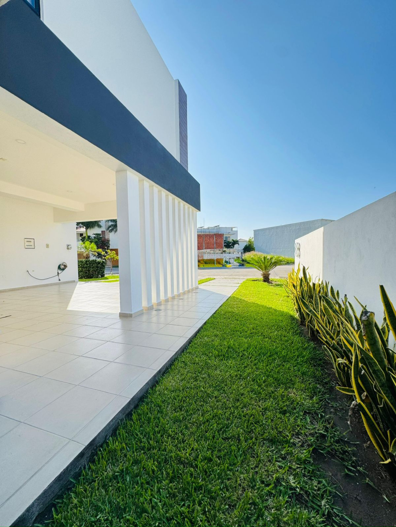 casa en venta en laguna de corniz 