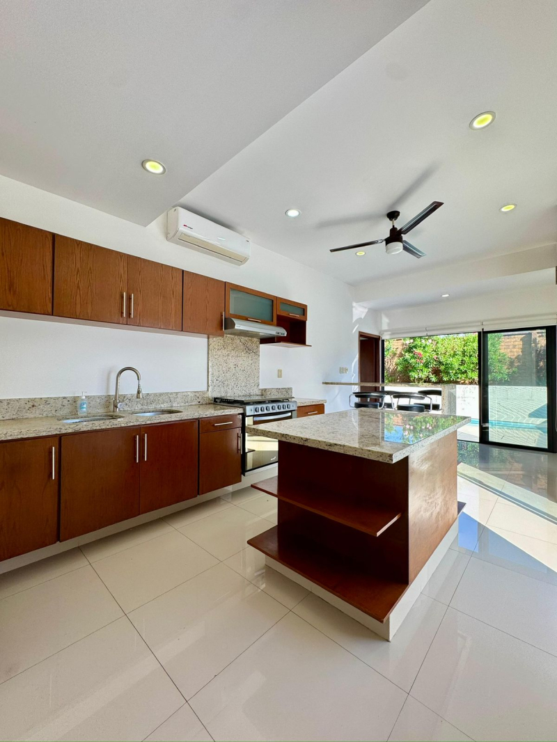 casa en venta en laguna de corniz 