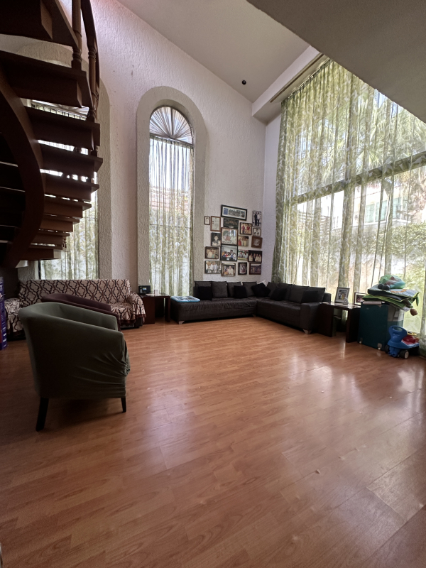 Casa En Renta En Valle Real