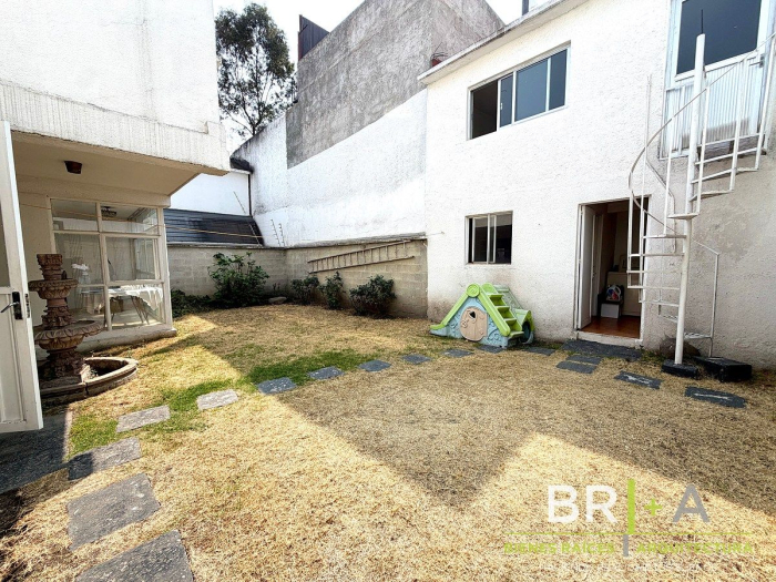 casa en venta calle cerrada la herradura