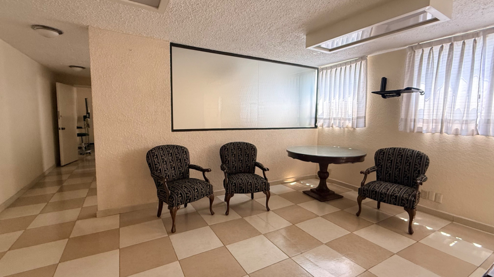 Oficina o consultorio en venta 
