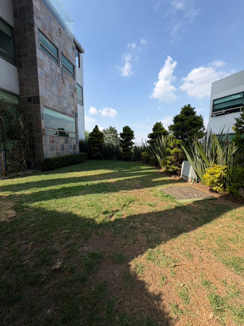 casa con jardín en venta en contadero