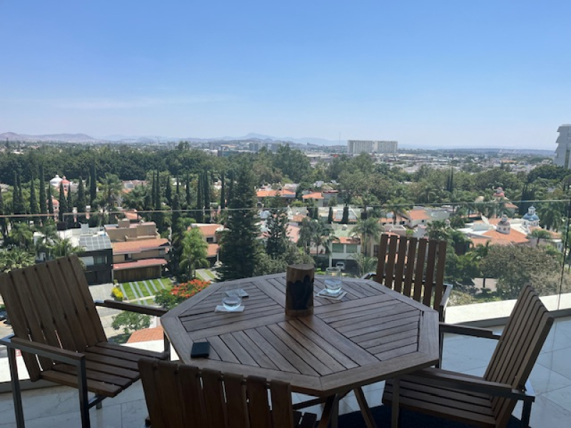 Departamento En Renta En Valle Real