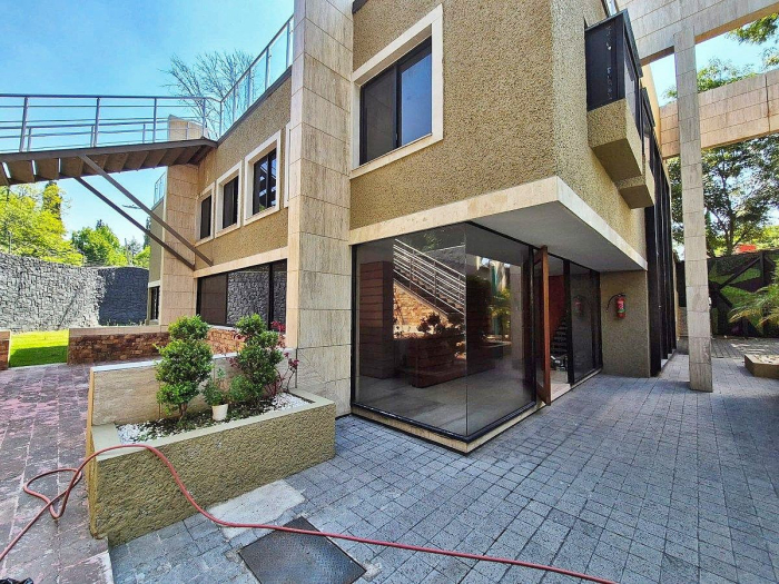 Casa Con Uso De Suelo Para Oficinas O Embajada En Renta En Virreyes