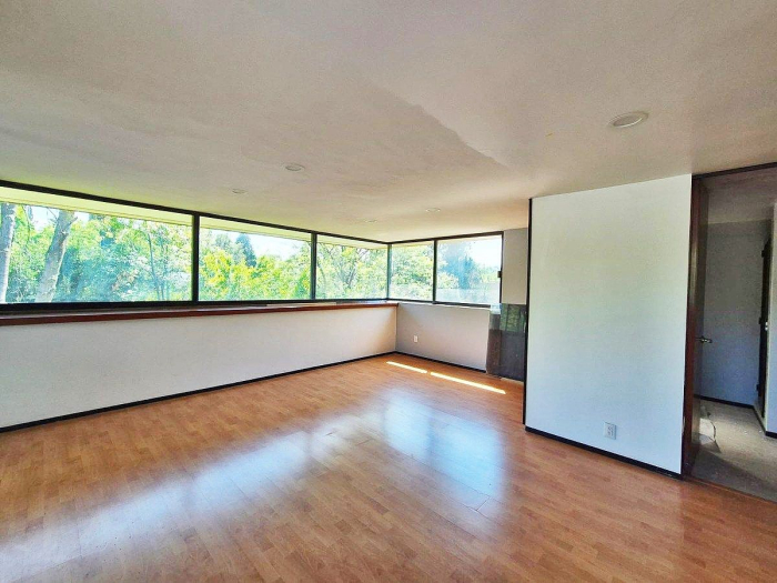 Casa Con Uso De Suelo Para Oficinas O Embajada En Renta En Virreyes