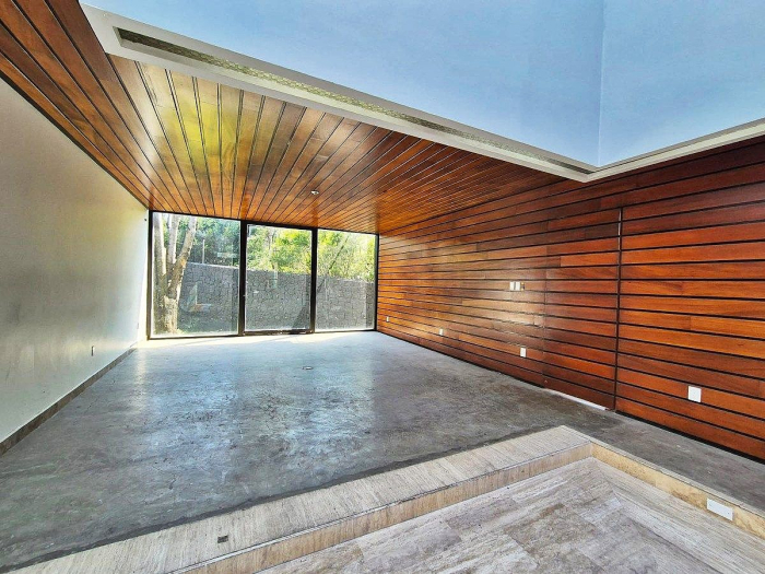 Casa Con Uso De Suelo Para Oficinas O Embajada En Renta En Virreyes