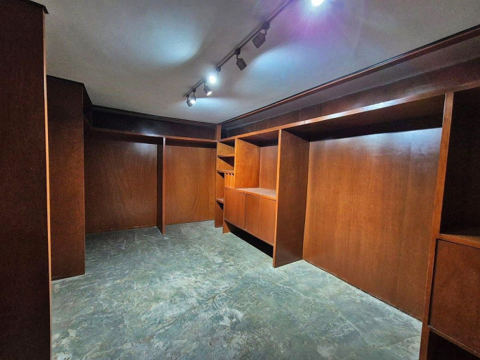 Casa Con Uso De Suelo Para Oficinas O Embajada En Renta En Virreyes