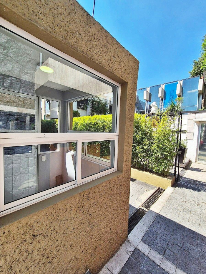 Casa Con Uso De Suelo Para Oficinas O Embajada En Renta En Virreyes
