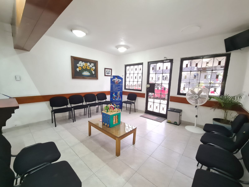 se vende casa con uso de suelo comercial colonia agricultura tacuba miguel hidalgo.