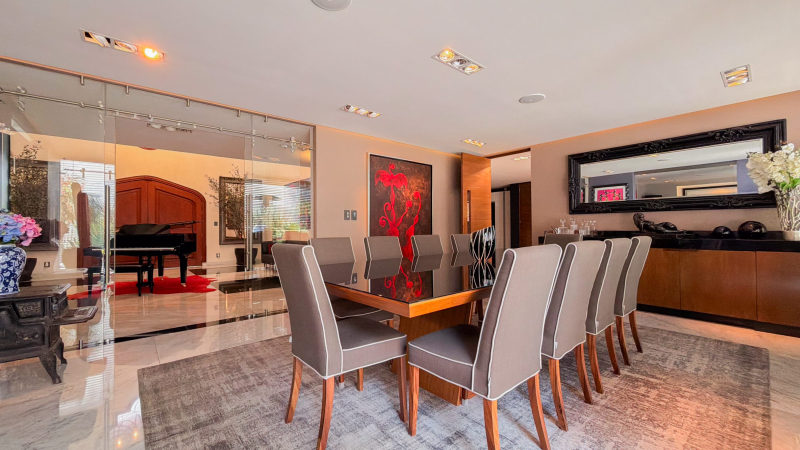 casa en venta en san ángel – residencia de lujo con terrazas y patio central