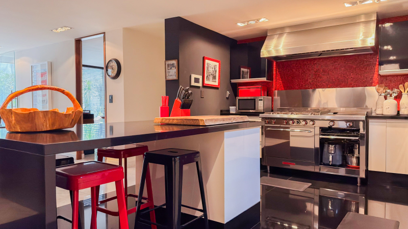casa en venta en san ángel – residencia de lujo con terrazas y patio central