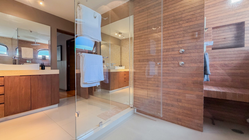 casa en venta en san ángel – residencia de lujo con terrazas y patio central