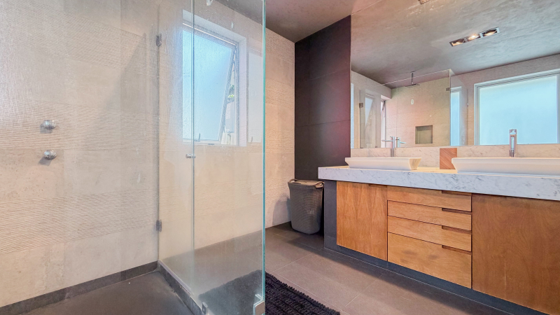 casa en venta en san ángel – residencia de lujo con terrazas y patio central